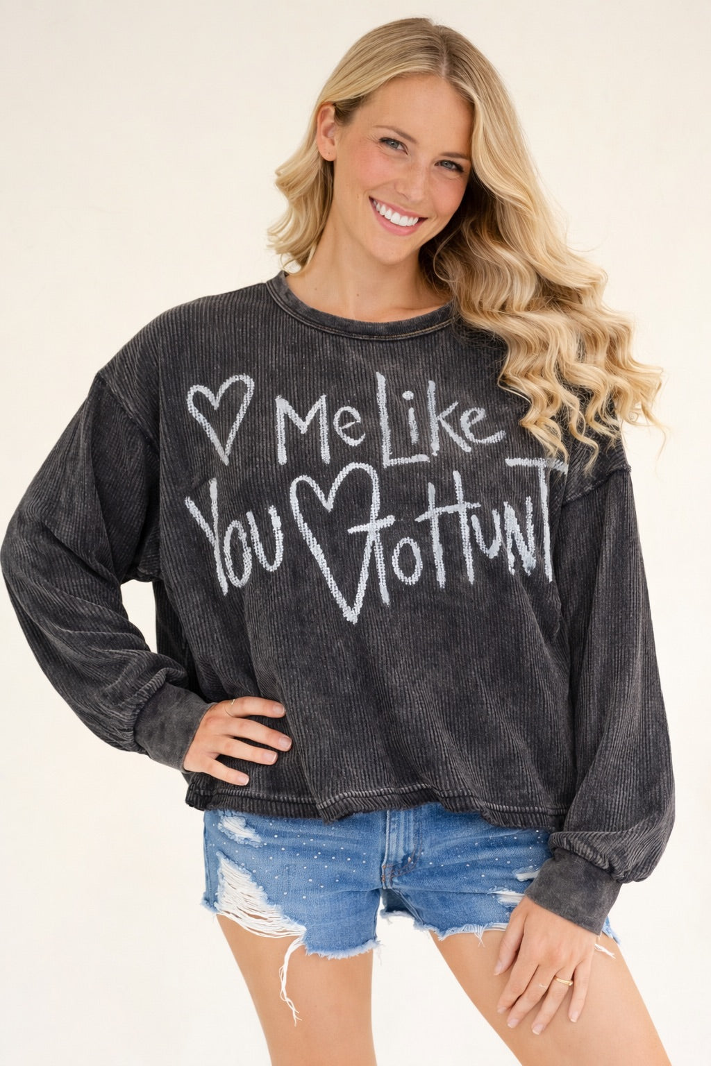*LOVE ME LIKE YOU LOVE TO HUNT WAFFLE PULLOVER - MEDIUM PULLOVER Judith March