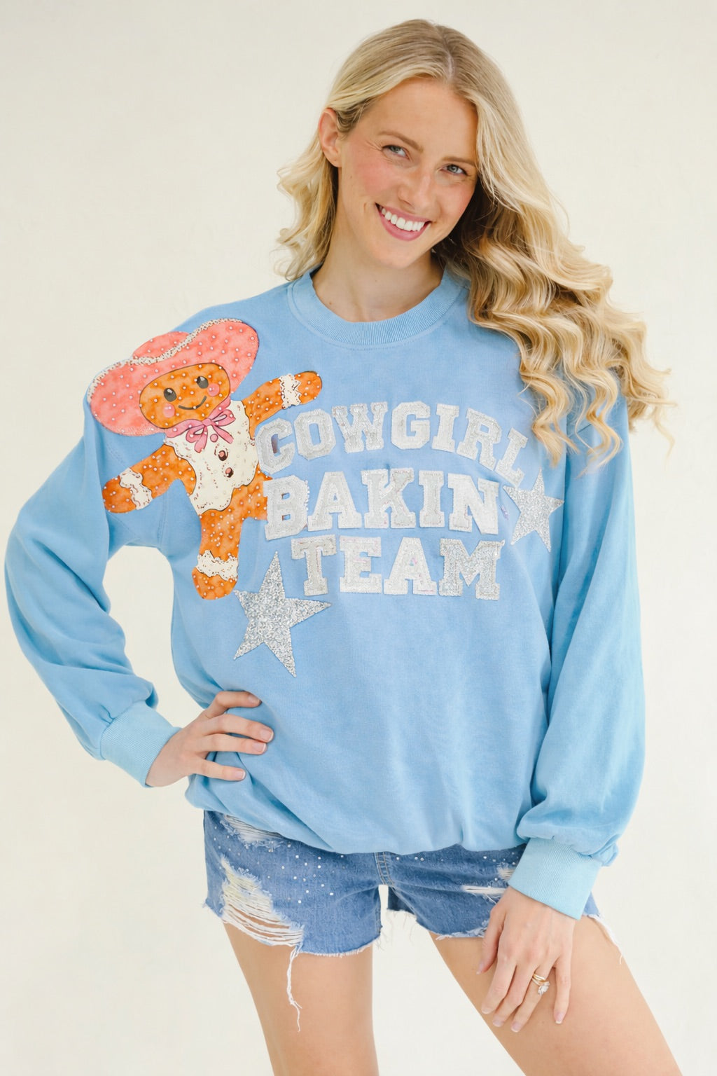 *COWGIRL BAKING TEAM BLUE PULLOVER - SMALL PULLOVER Judith March