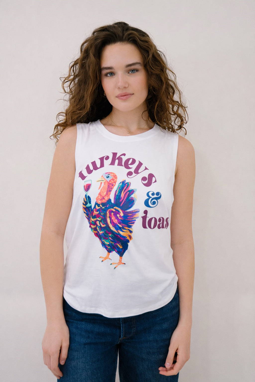 *TURKEYS & TOASTS WHITE TANK - MEDIUM PULLOVER Judith March