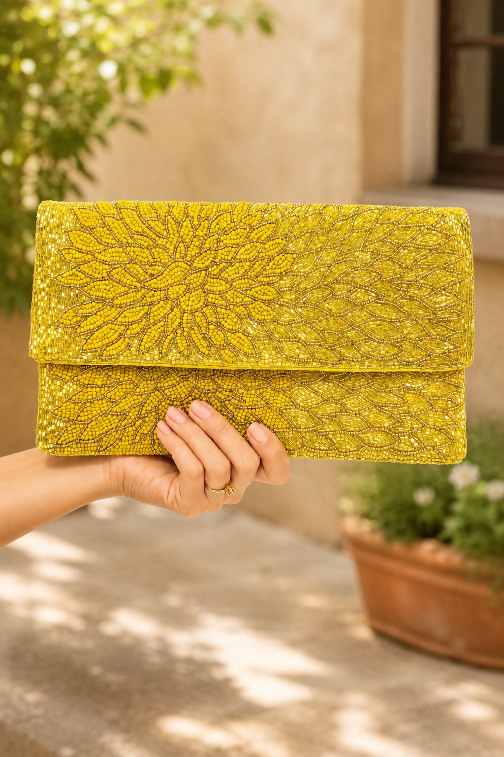 MARIGOLD LUXE BEADED CLUTCH PURSE Judith March