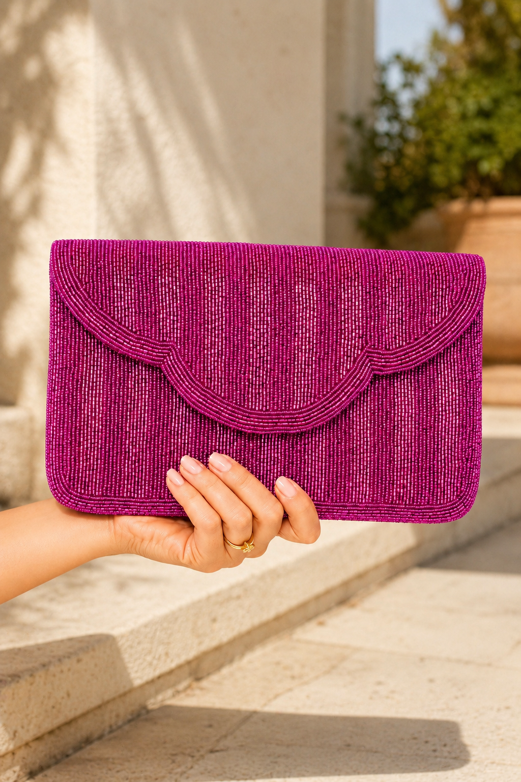 FUCHSIA MUSE BEADED CLUTCH PURSE Judith March