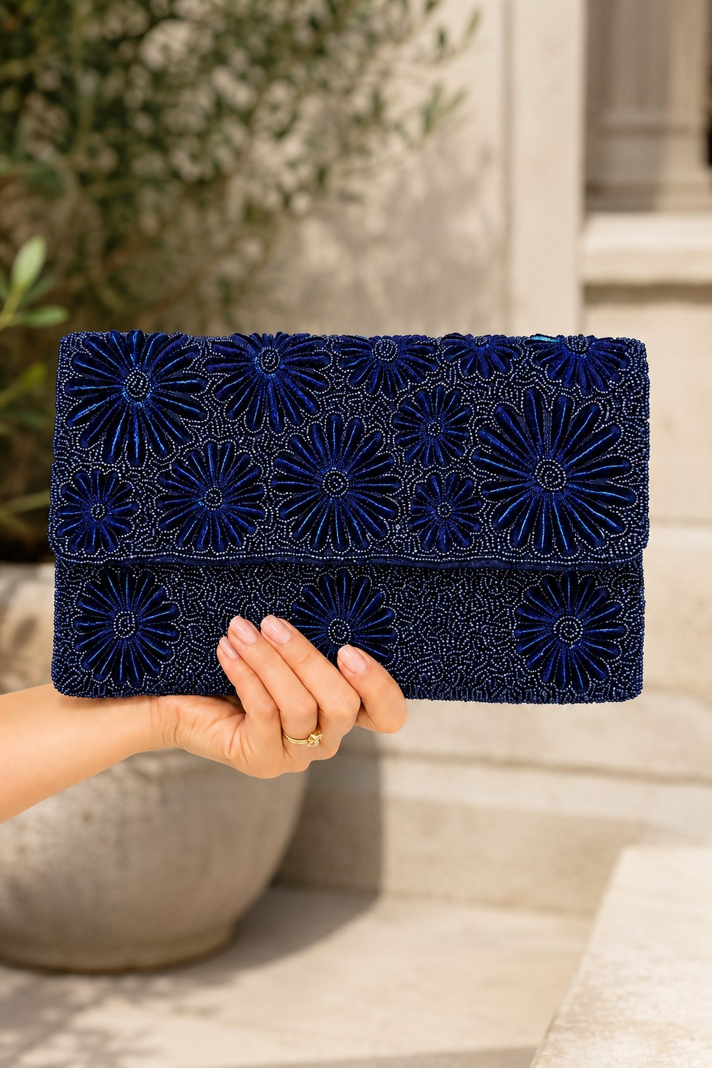 MOONLIT GARDEN BEADED CLUTCH PURSE Judith March