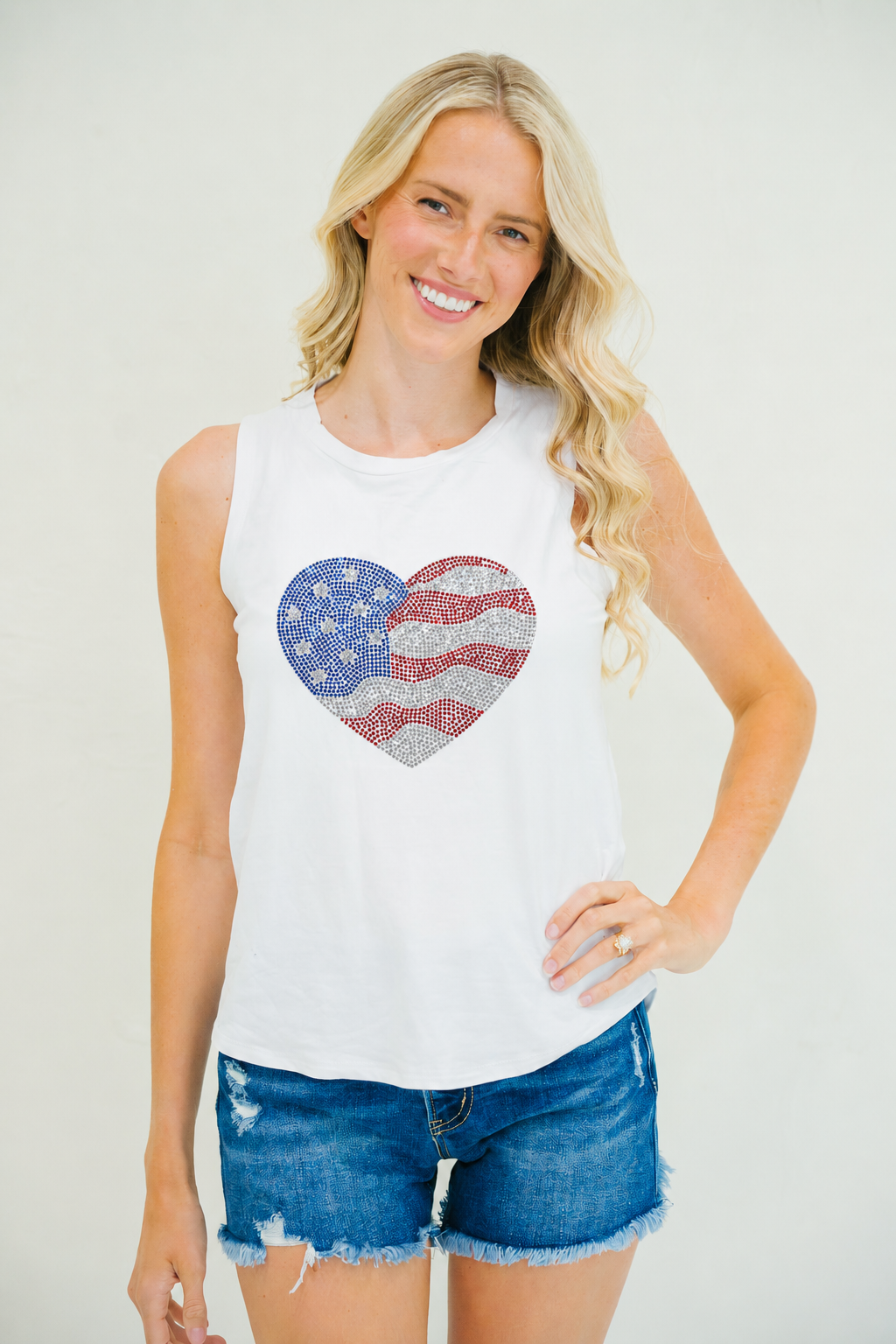 **USA HEART PATCH WHITE TANK - MULTIPLE SIZES PULLOVER Judith March