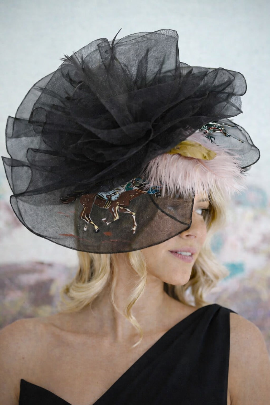 RACE SEASON FASCINATOR FASCINATOR Judith March