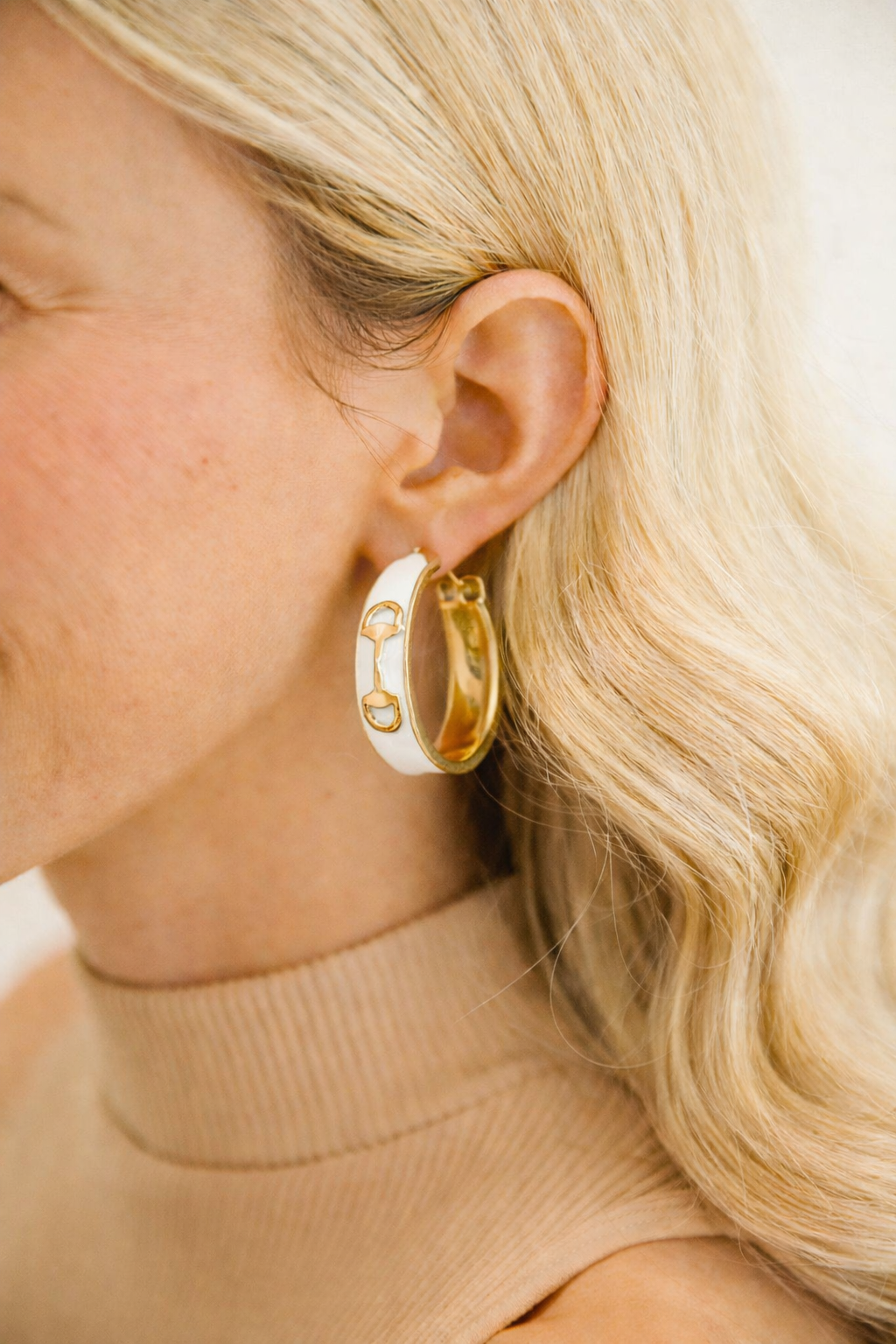 HORSE BIT WHITE HOOP EARRINGS earrings Judith March