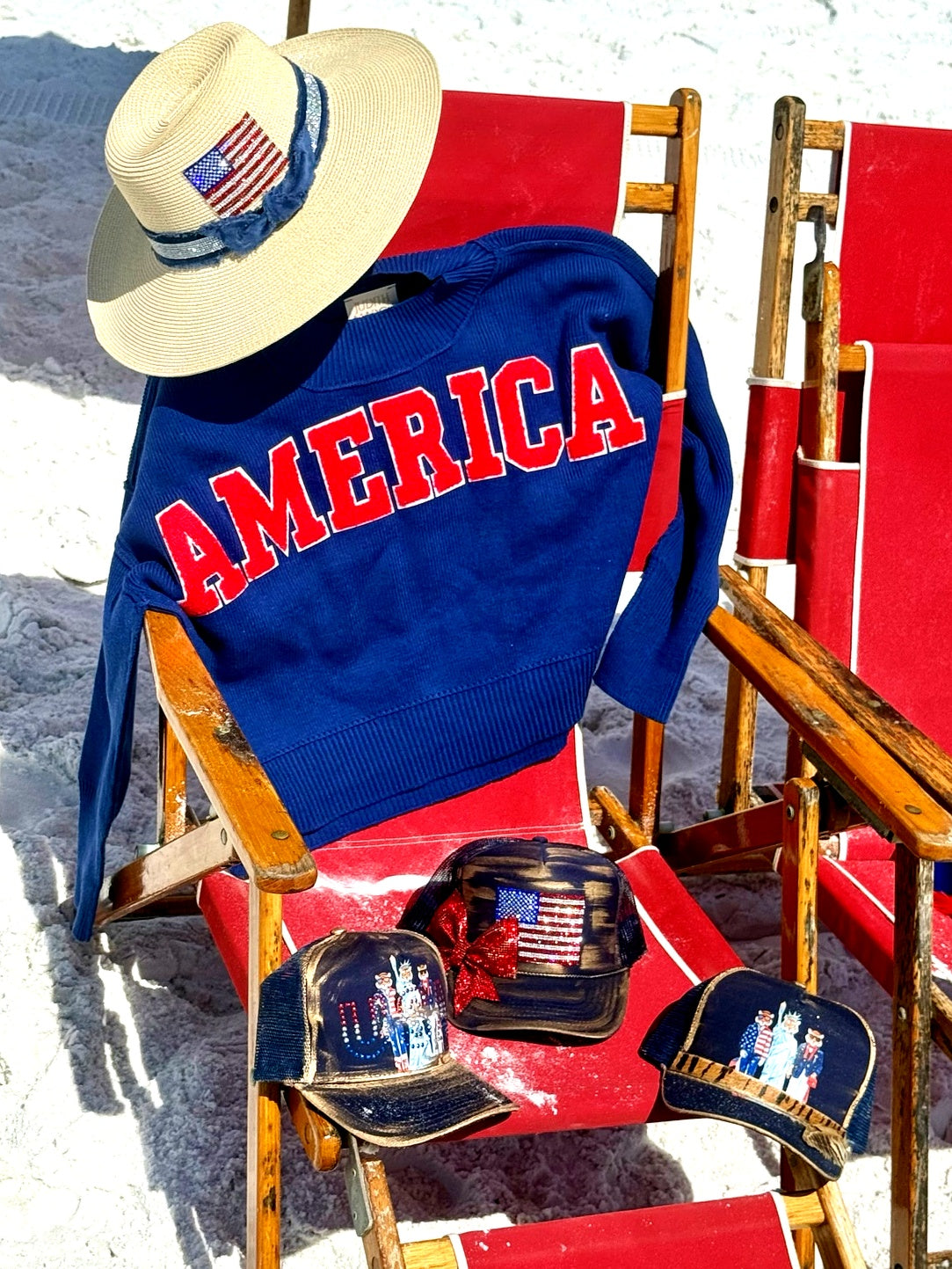 AMERICA NAVY SWEATER SWEATER Judith March