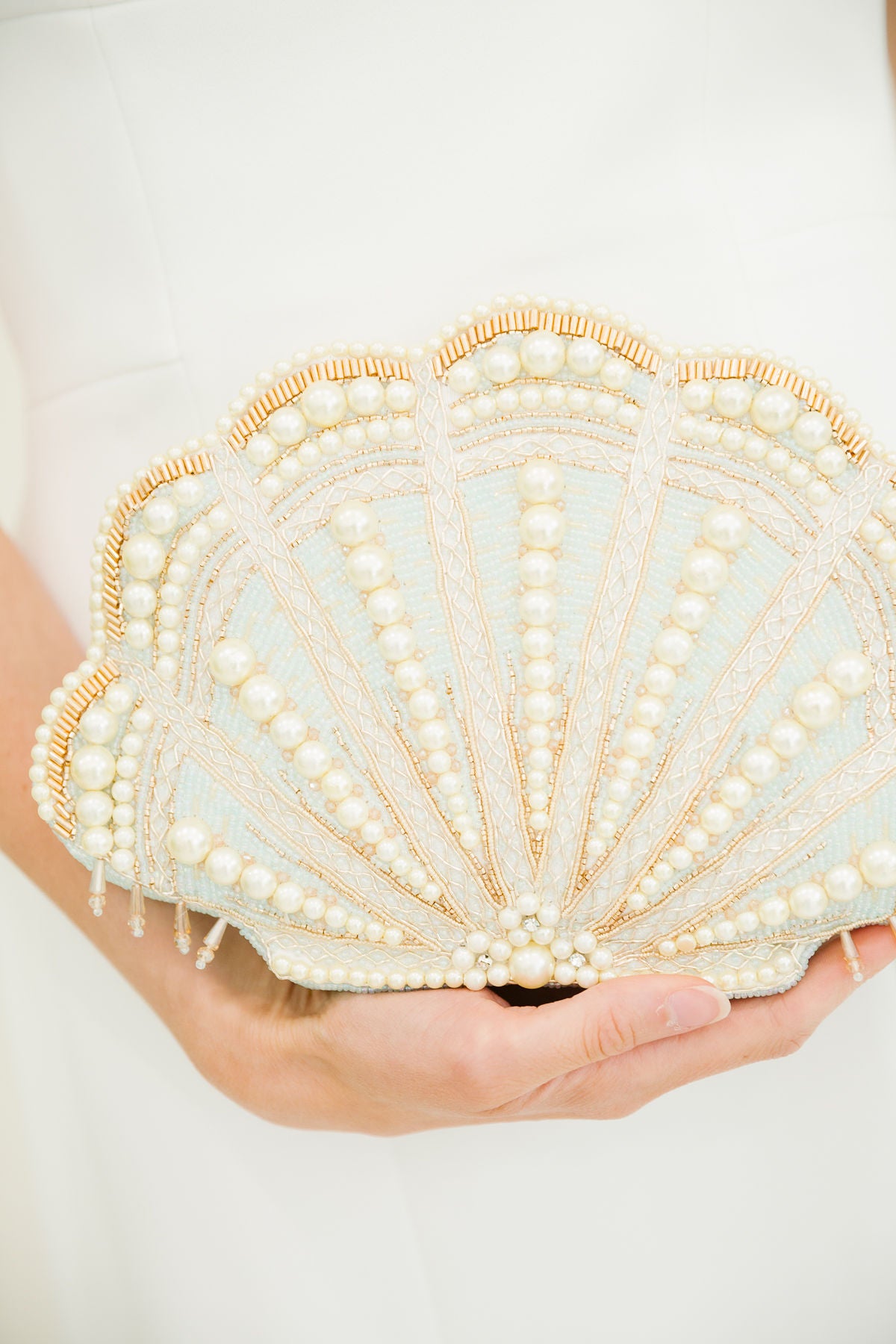 PEARL TIDE CLUTCH PURSE Judith March