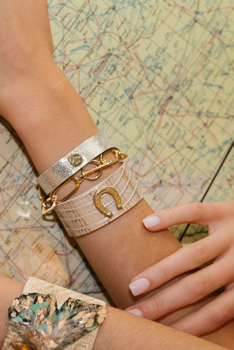 THE FINISH LINE BRACELETS  Judith March   