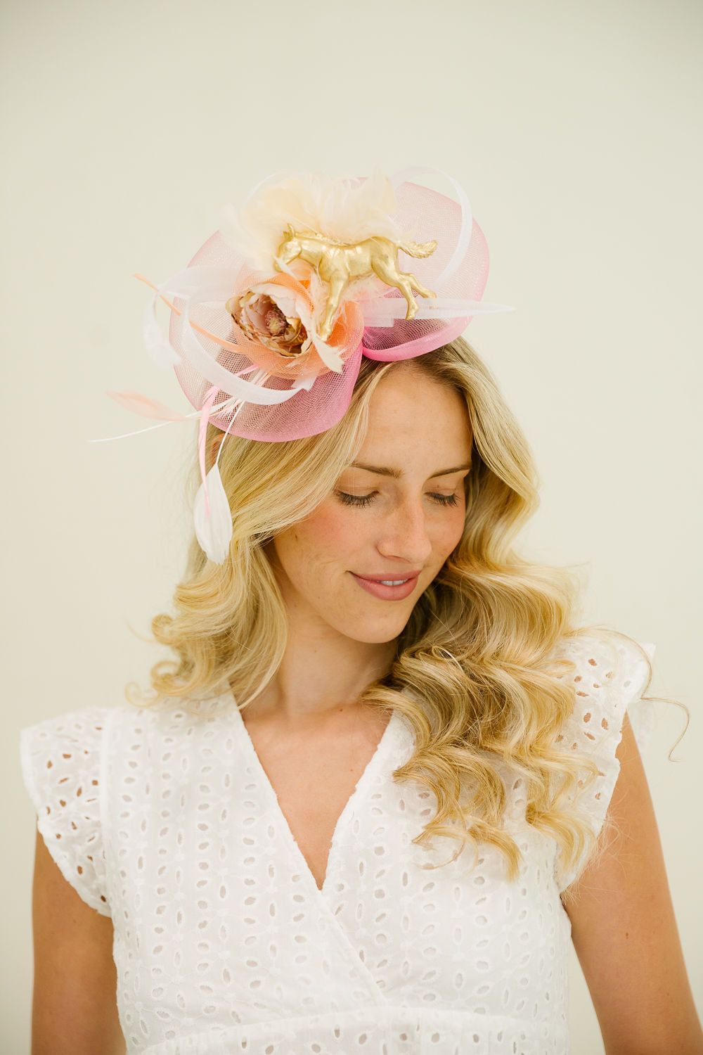CHAMPAGNE CANTER FASCINATOR FASCINATOR Judith March