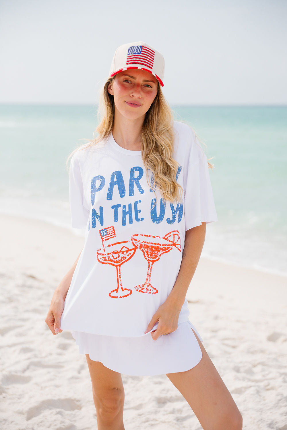 PARTY IN THE USA MARTINI TEE TEE Judith March