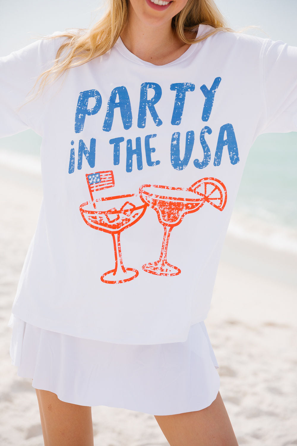 PARTY IN THE USA MARTINI TEE TEE Judith March