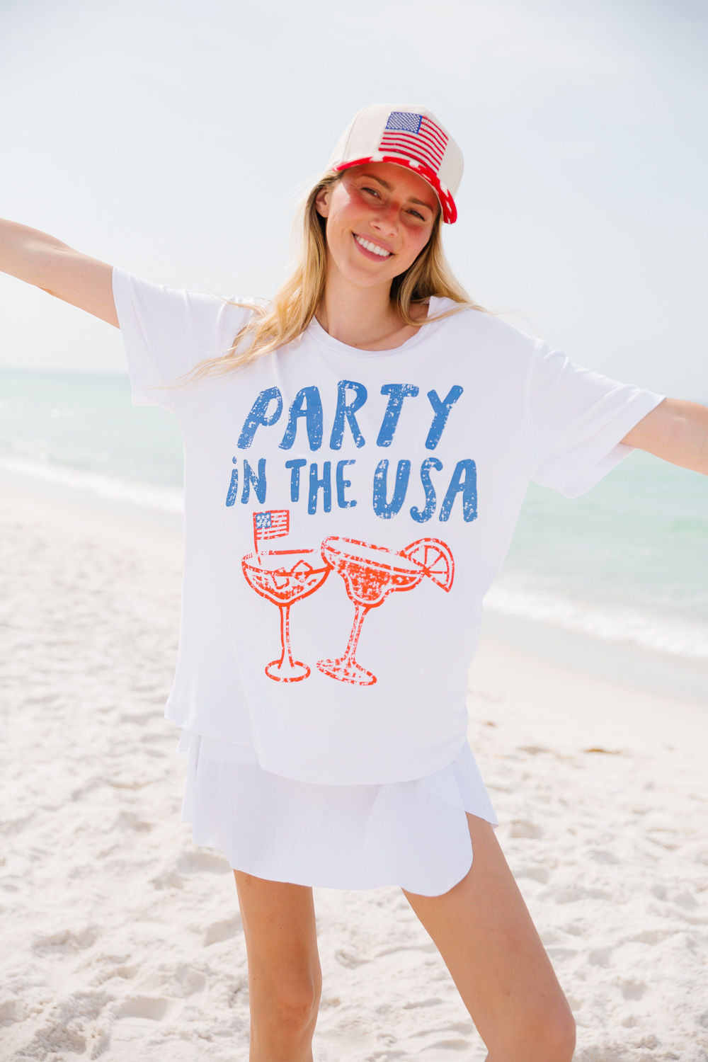 PARTY IN THE USA MARTINI TEE TEE Judith March