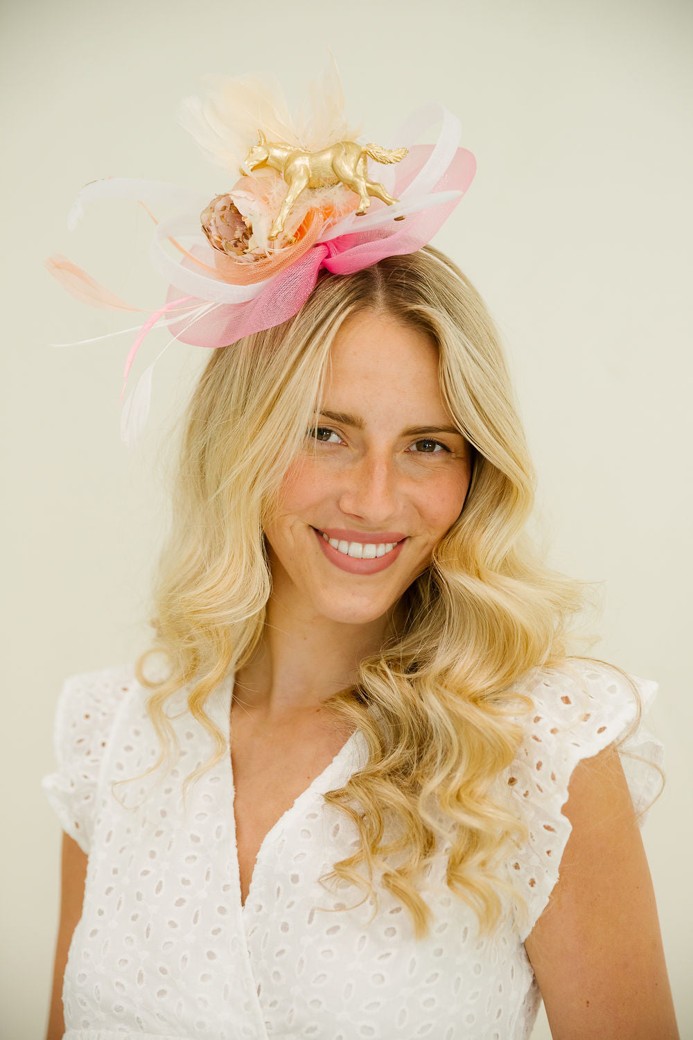 CHAMPAGNE CANTER FASCINATOR FASCINATOR Judith March