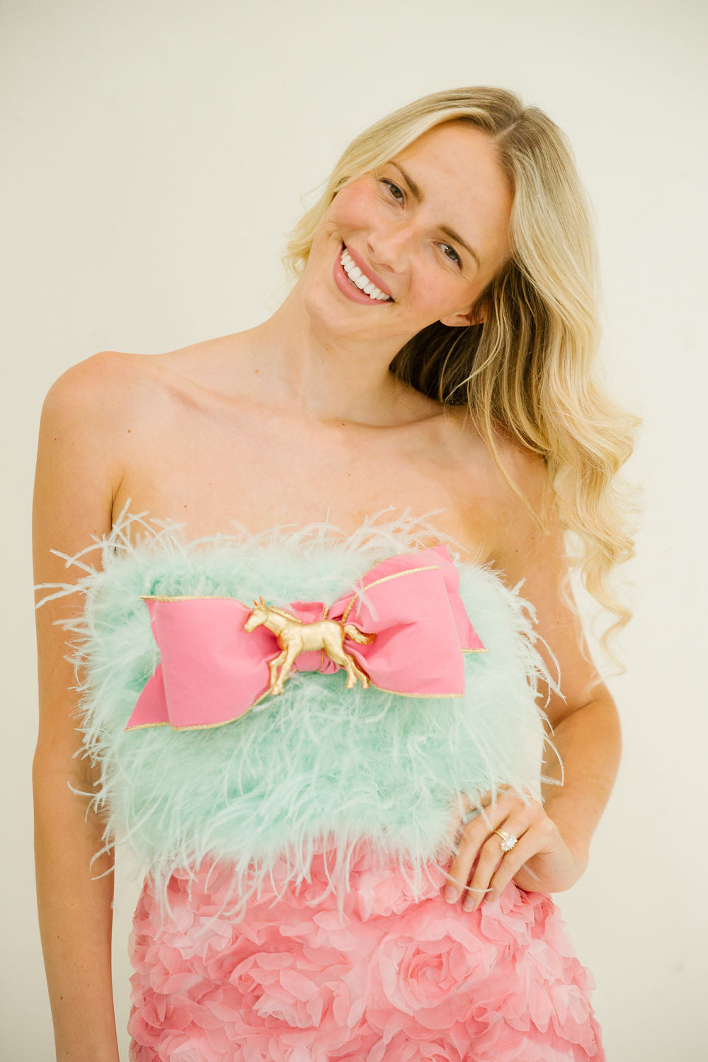 RACE DAY BOW FEATHER TOP TOP Judith March