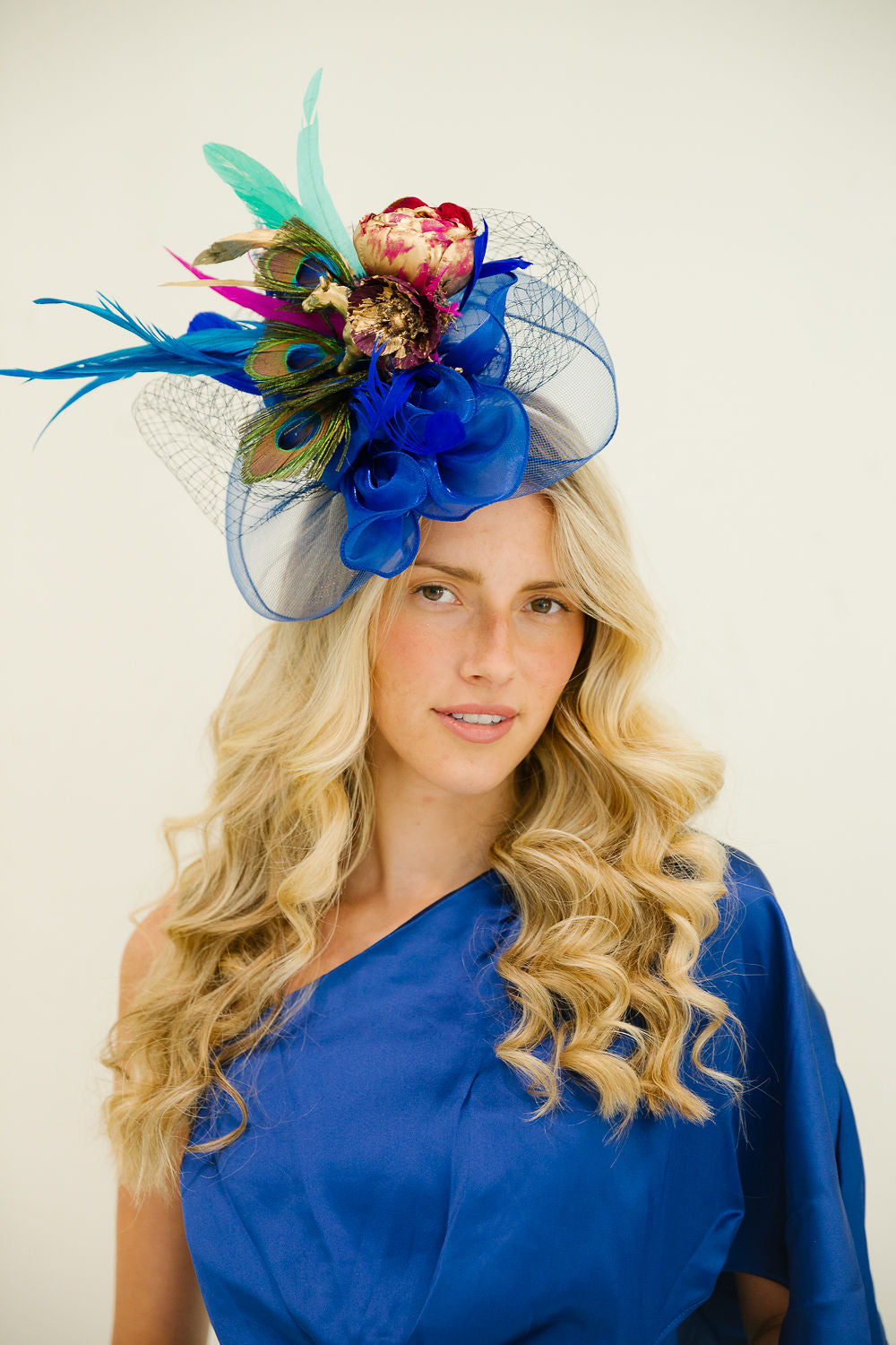 SAPPHIRE BLOOM FASCINATOR FASCINATOR Judith March