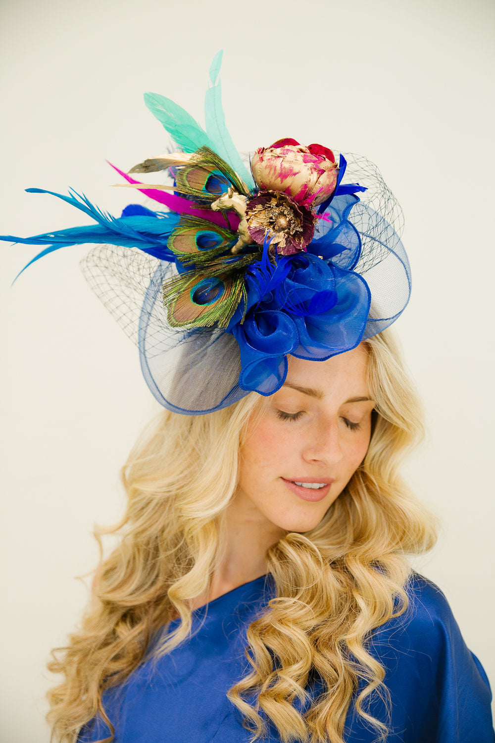 SAPPHIRE BLOOM FASCINATOR FASCINATOR Judith March