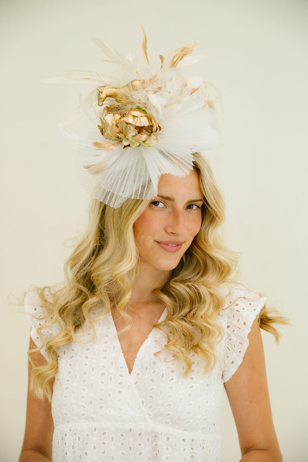 CLOUD CANTER FASCINATOR FASCINATOR Judith March