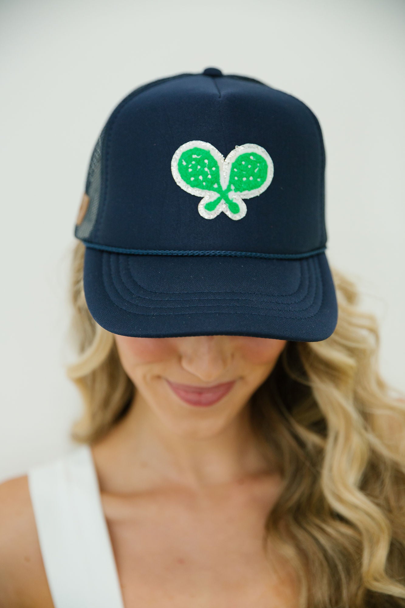 *TENNIS RACKET PATCH HATS Judith March