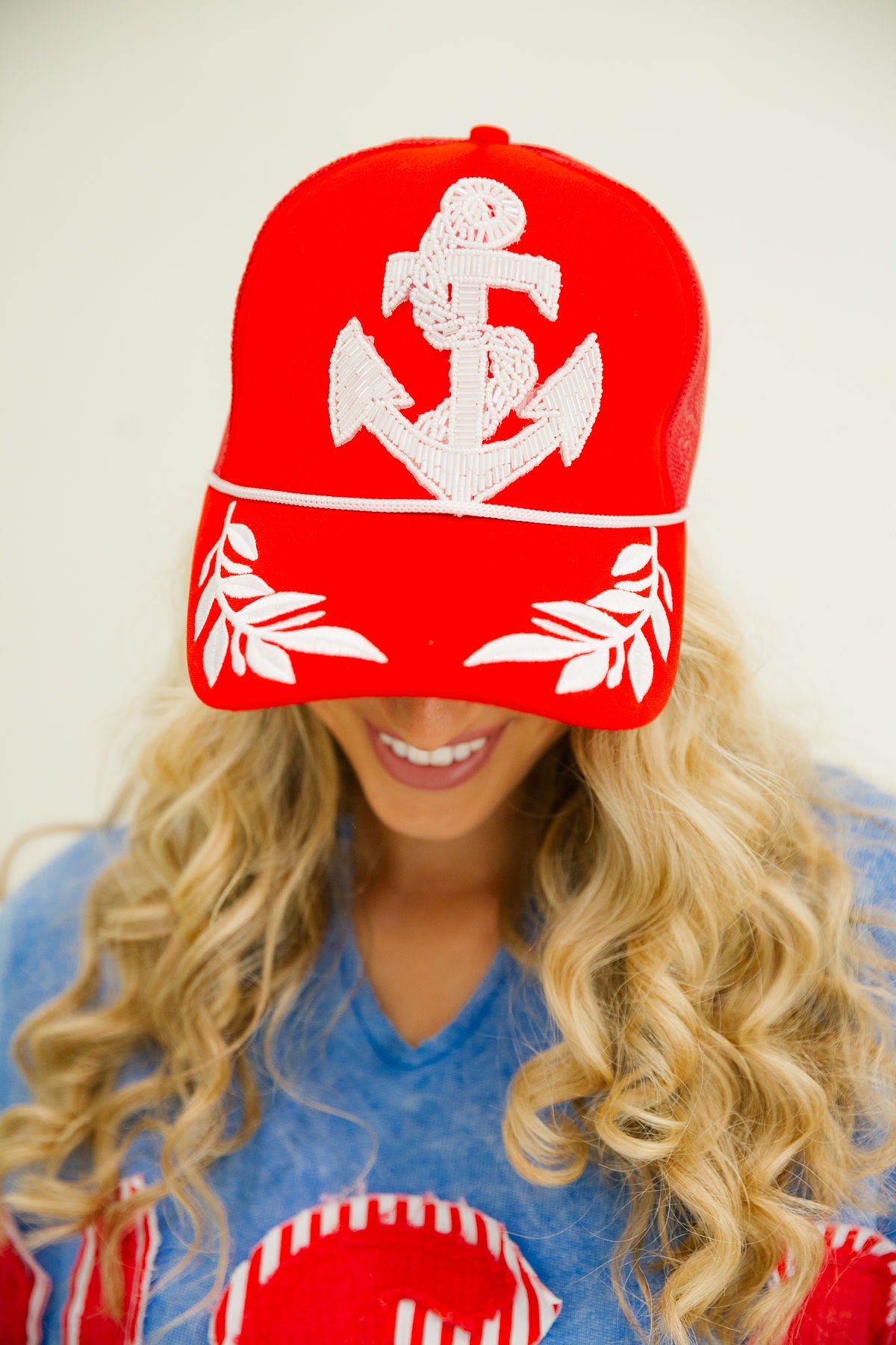 SCARLET VOYAGE TRUCKER HAT TRUCKER HAT Judith March