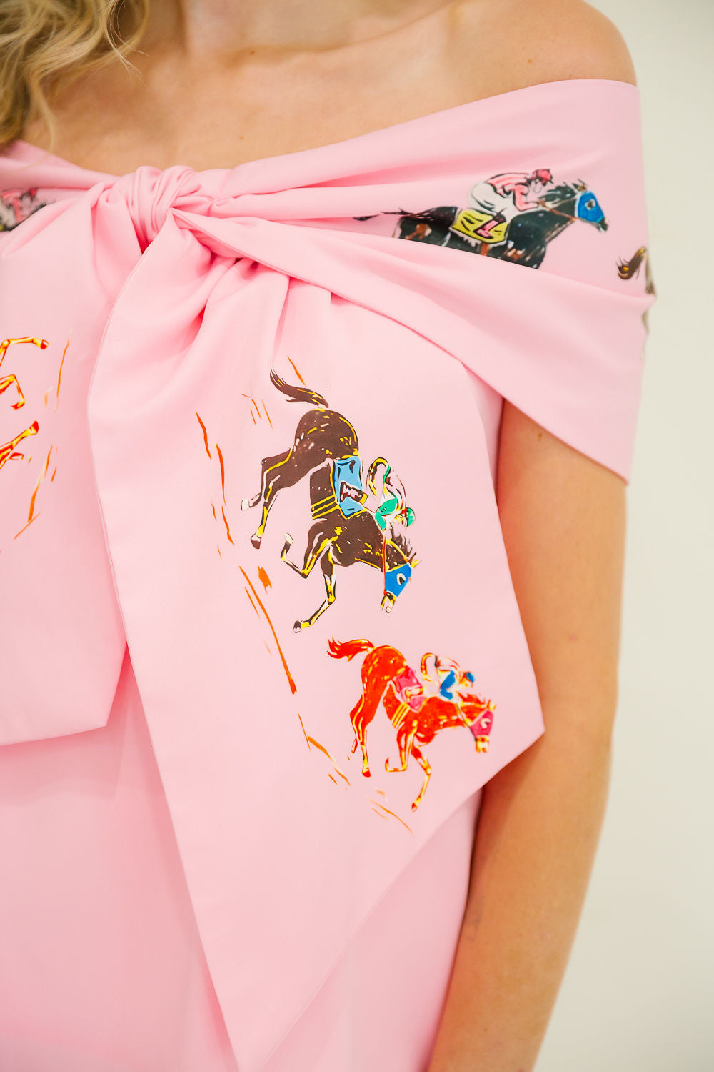 RACE SEASON PINK BOW TOP – Judith March