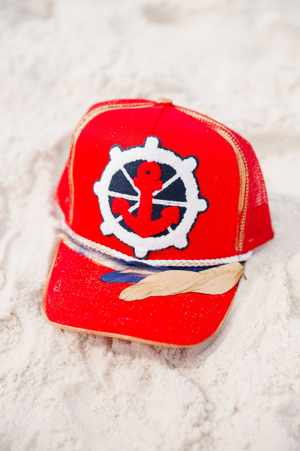 ANCHOR CLUB RED STRUCTURED HAT TRUCKER HAT Judith March