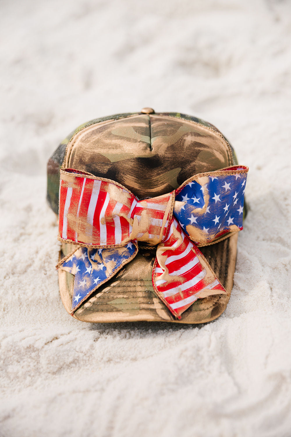 STAR-SPANGLED BOW CAMO TRUCKER HAT TRUCKER HAT Judith March