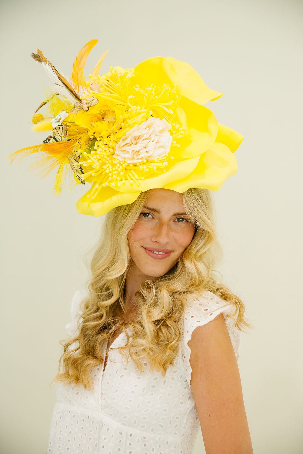 SUMMER CROWN FASCINATOR FASCINATOR Judith March