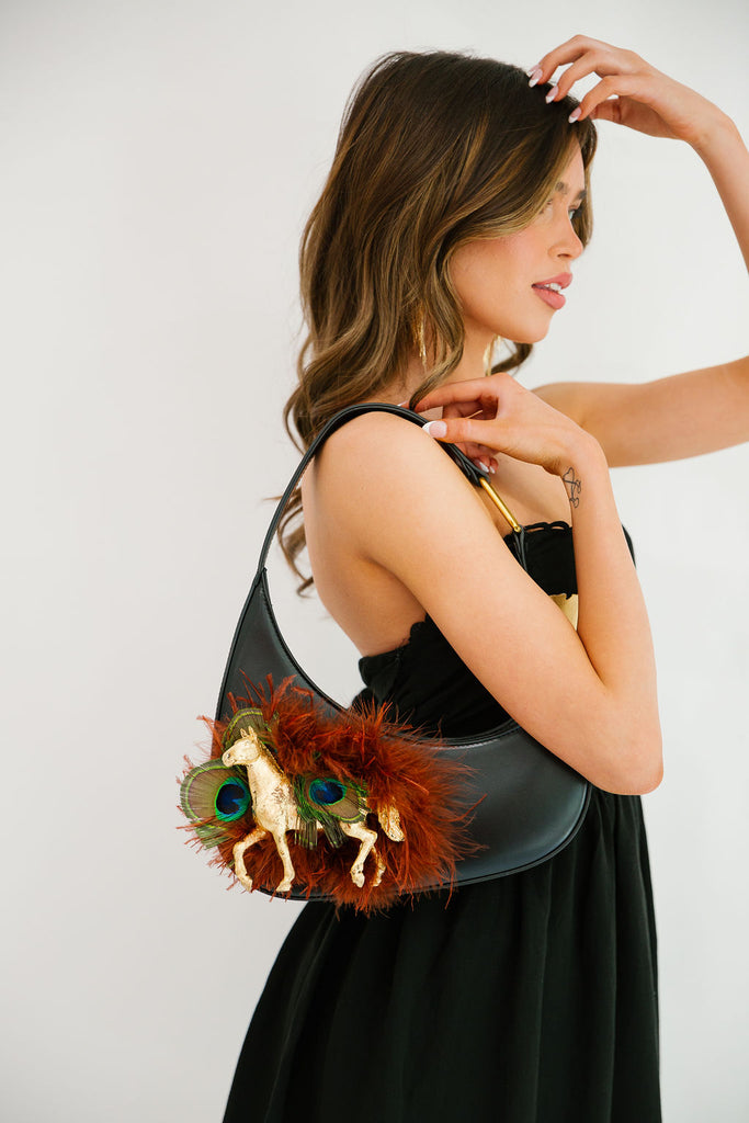 RACE SEASON PURSE PURSE Judith March