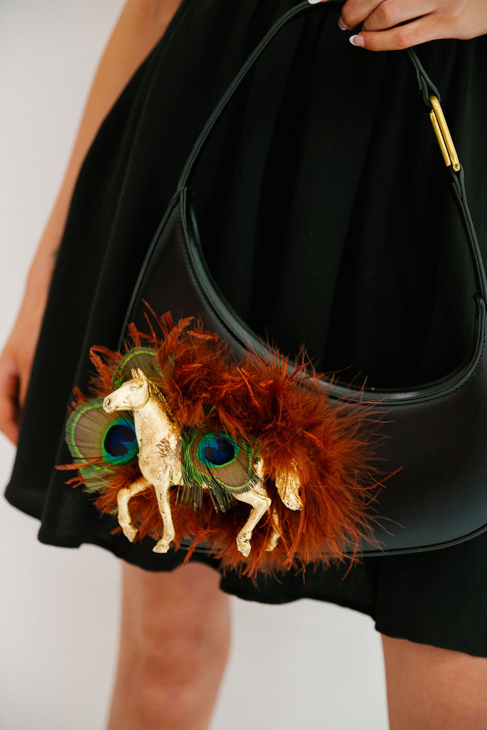 RACE SEASON PURSE PURSE Judith March
