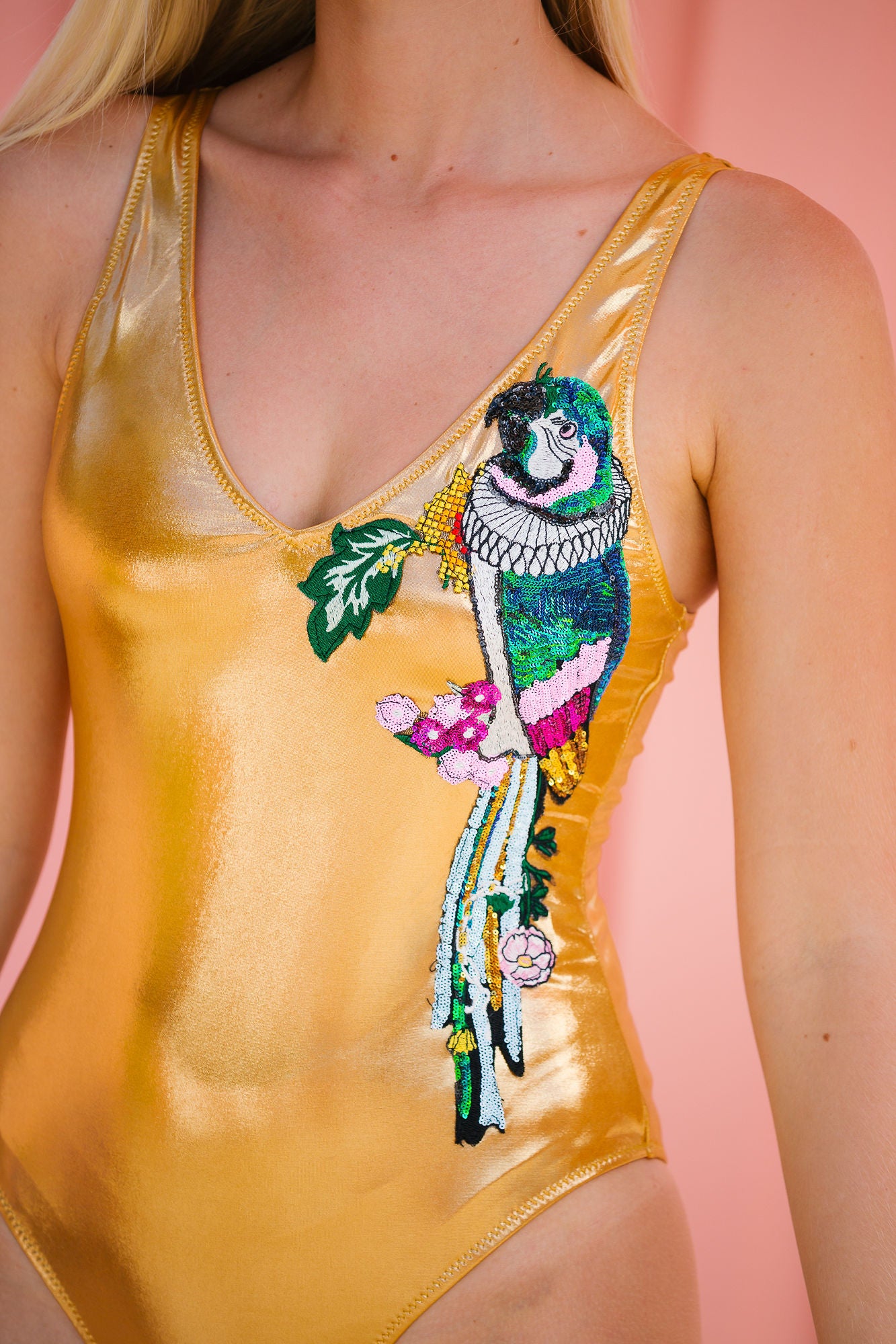 PARROT GOLD ONE PIECE ONE PIECE Judith March