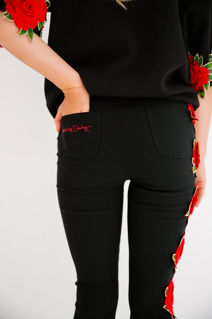 RUN FOR THE ROSES® BLACK FLARES FLARES Judith March