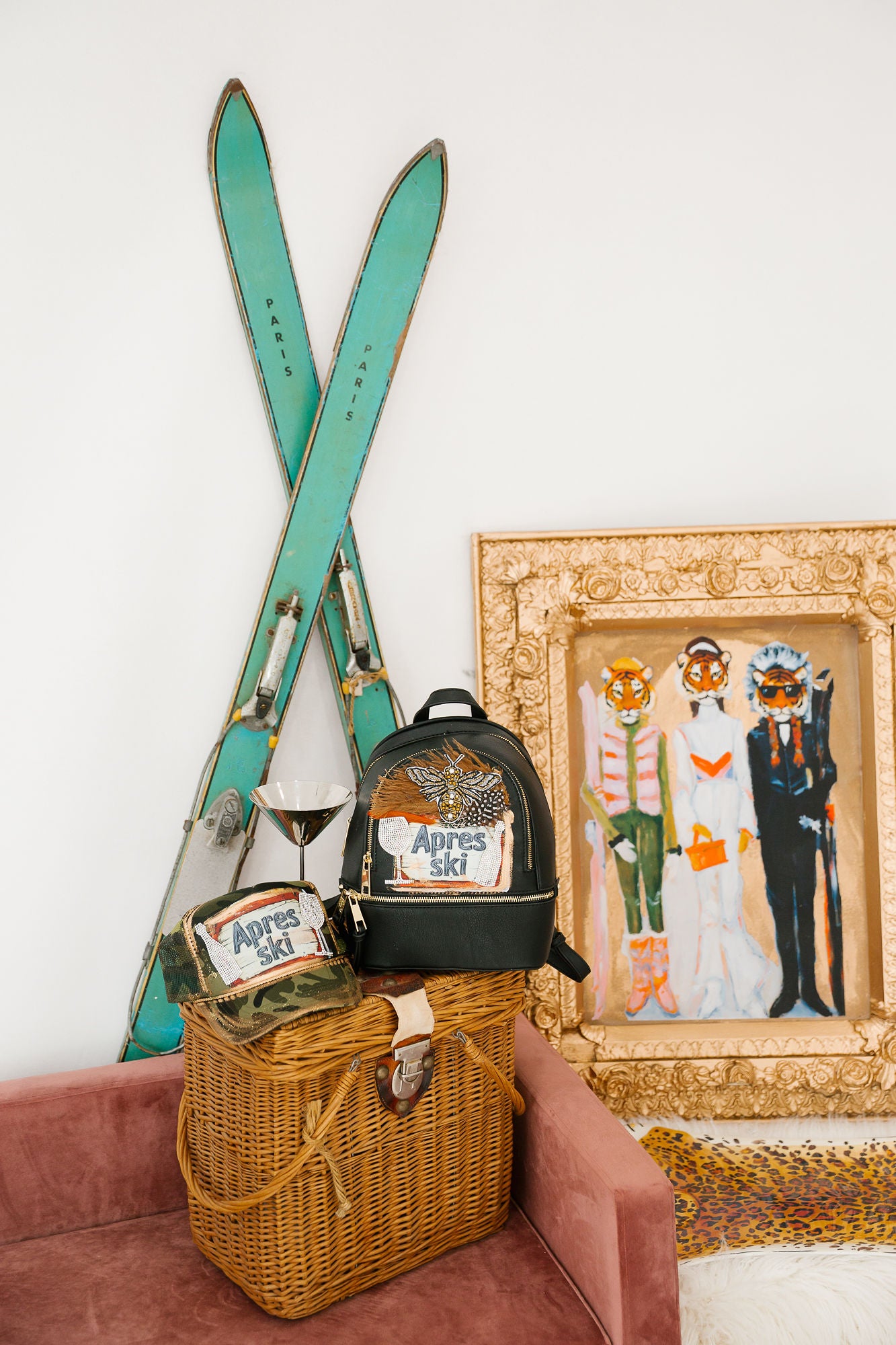 APRÈS SKI CAMO TRUCKER HAT HAT Judith March