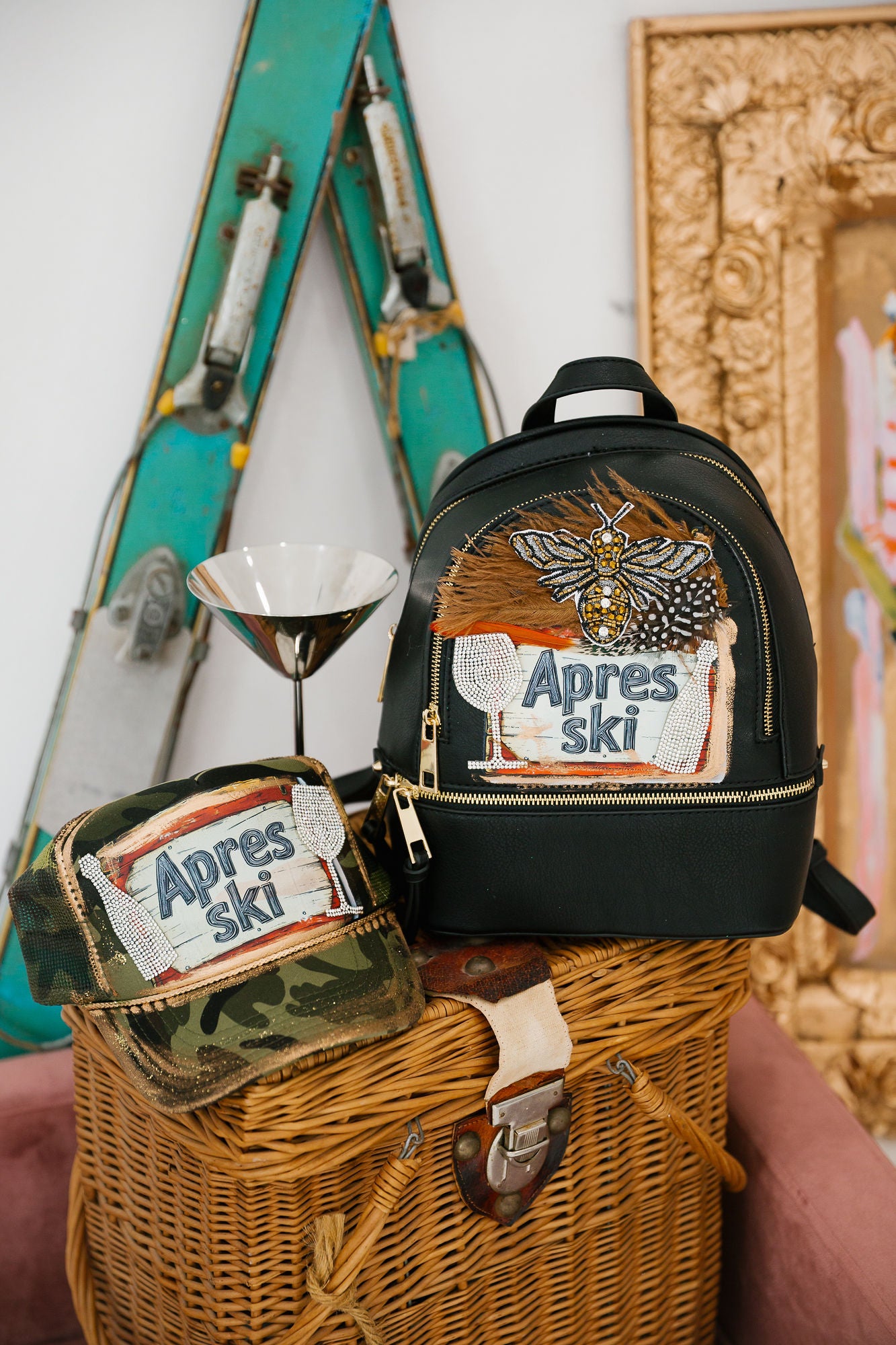 APRÈS SKI BLACK BACKPACK BACKPACK Judith March