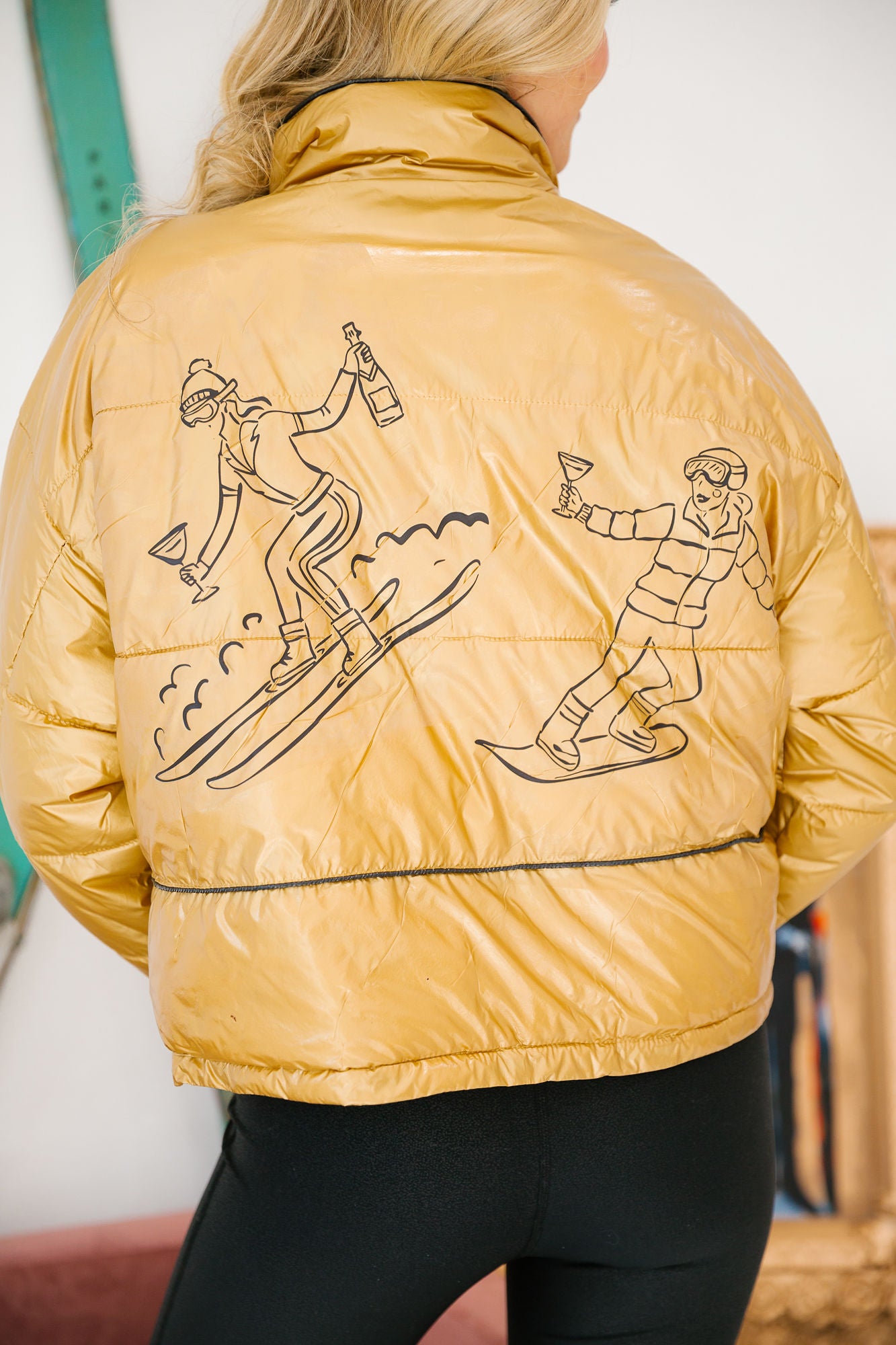 SIPS & SKIS GOLD PUFFER JACKET JACKET Judith March