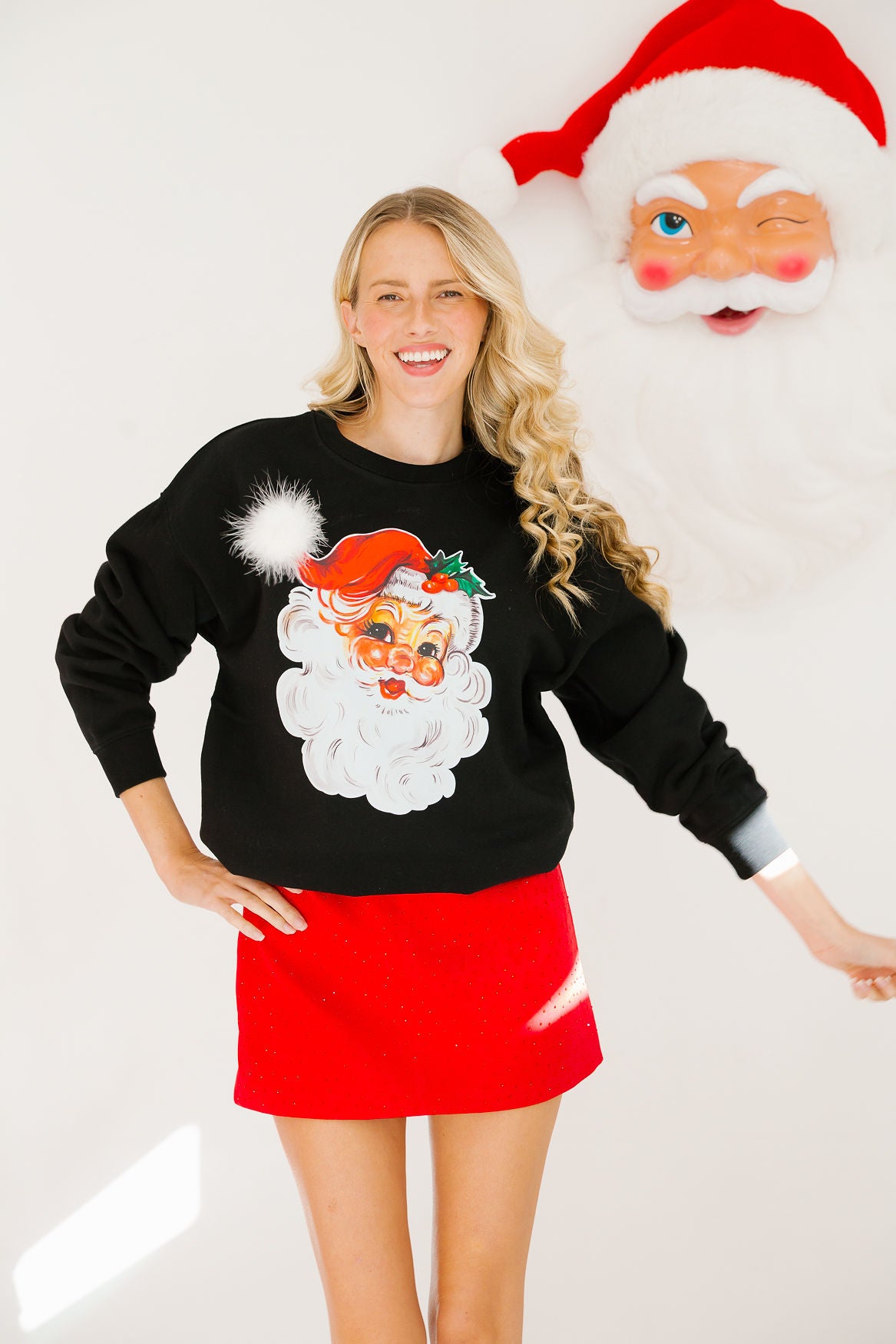 JOLLY SANTA BLACK PULLOVER PULLOVER Judith March