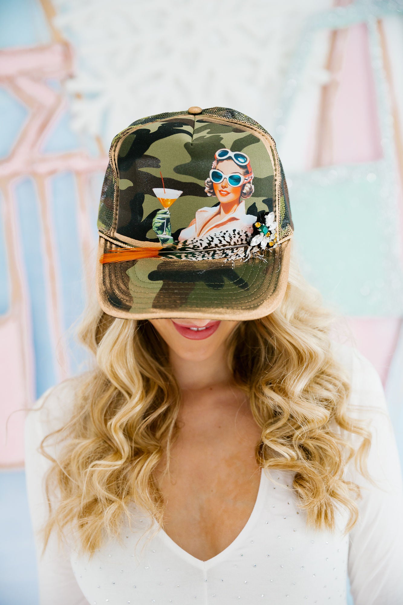 APRÈS SKI CAMO TRUCKER HAT HAT Judith March