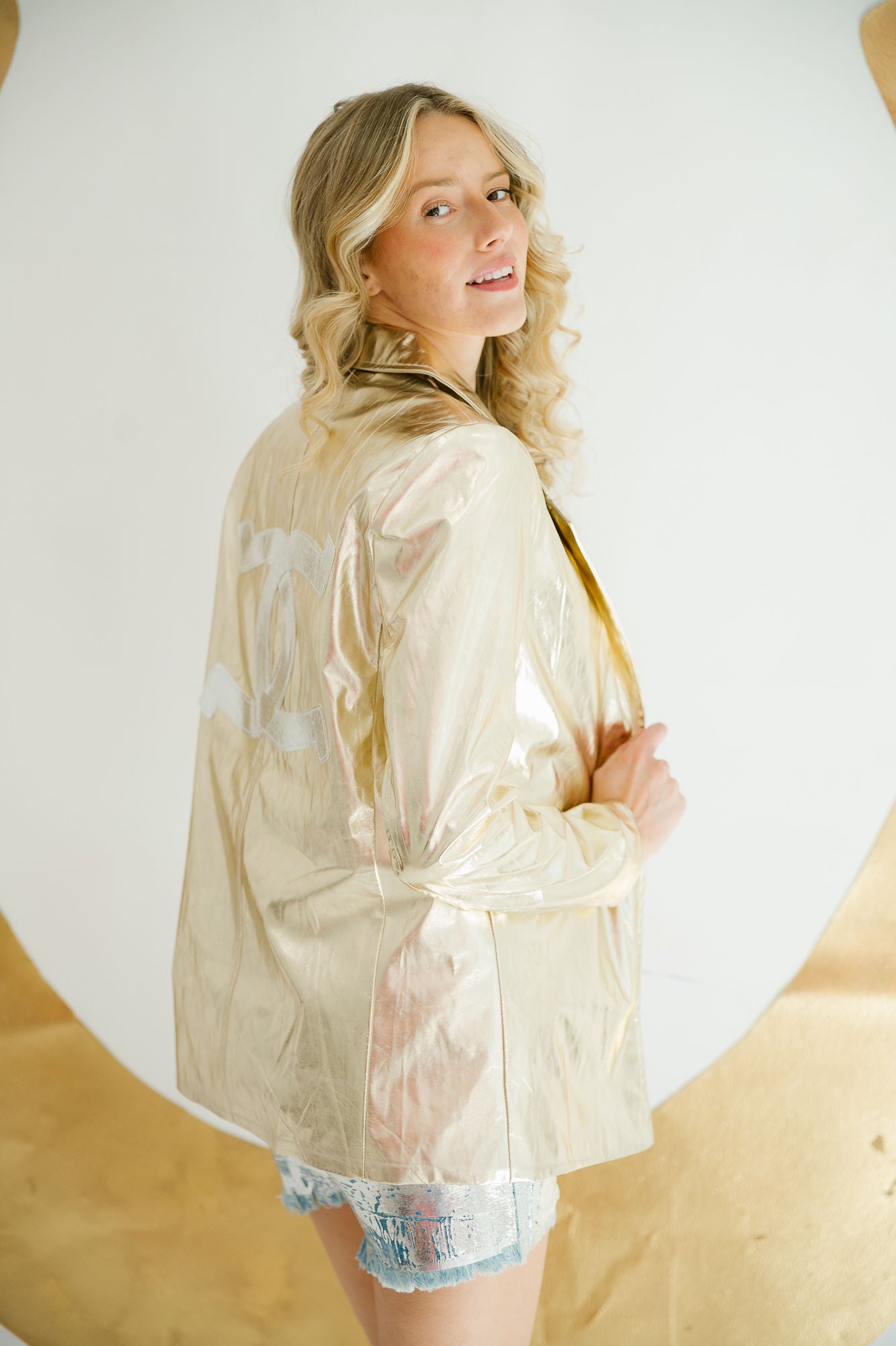 LUCKY HORSESHOE GOLD METALLIC BLAZER BLAZER Judith March