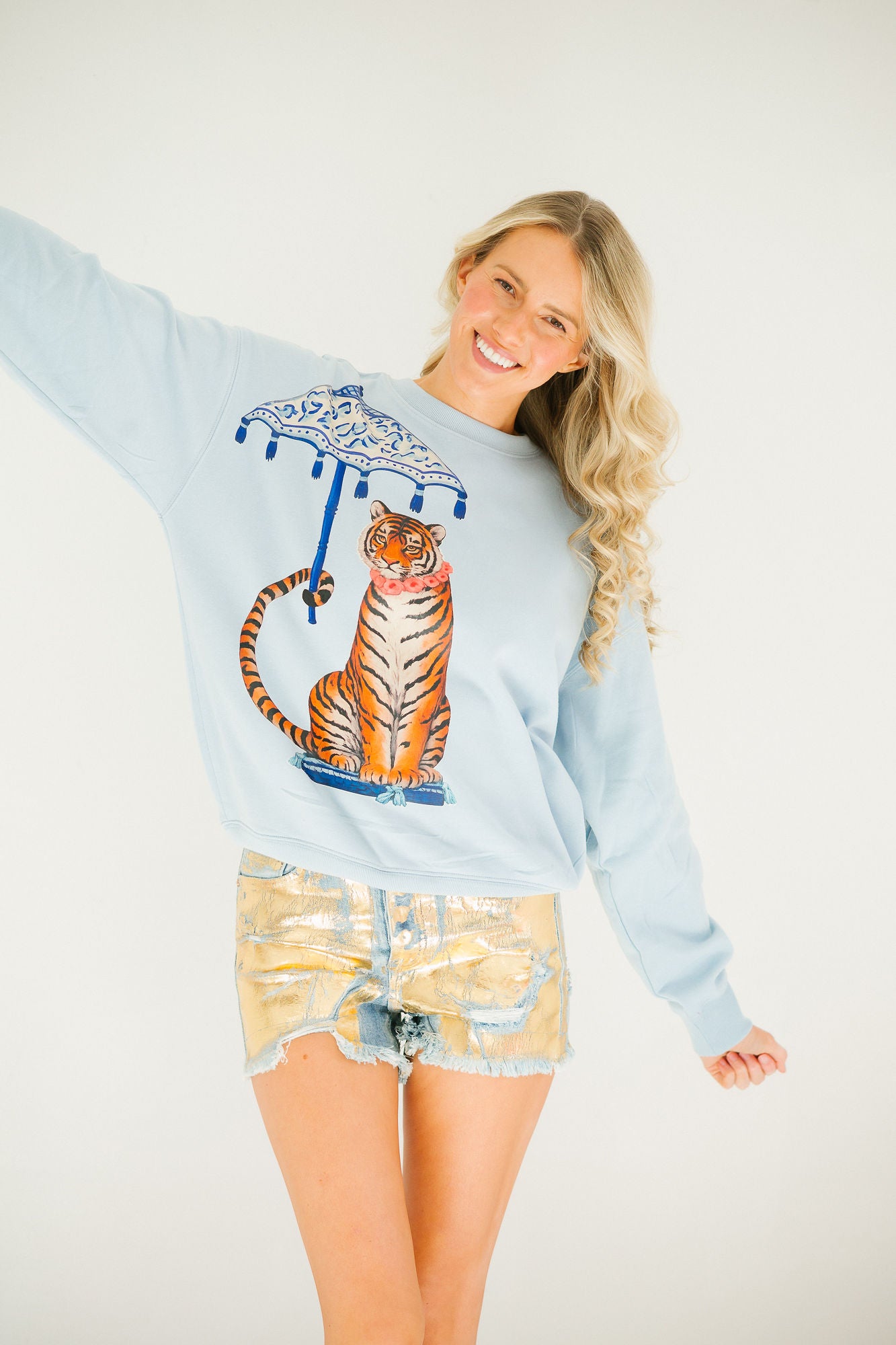 COASTAL TIGER BLUE PULLOVER PULLOVER Judith March