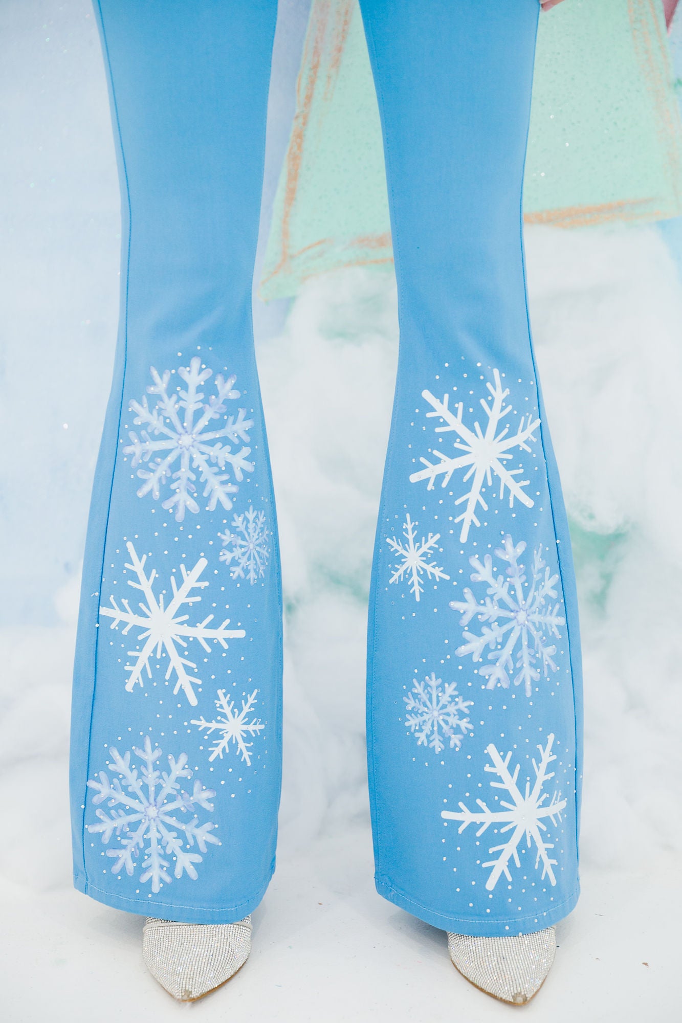 WINTER WONDERLAND BLUE FLARES FLARES Judith March