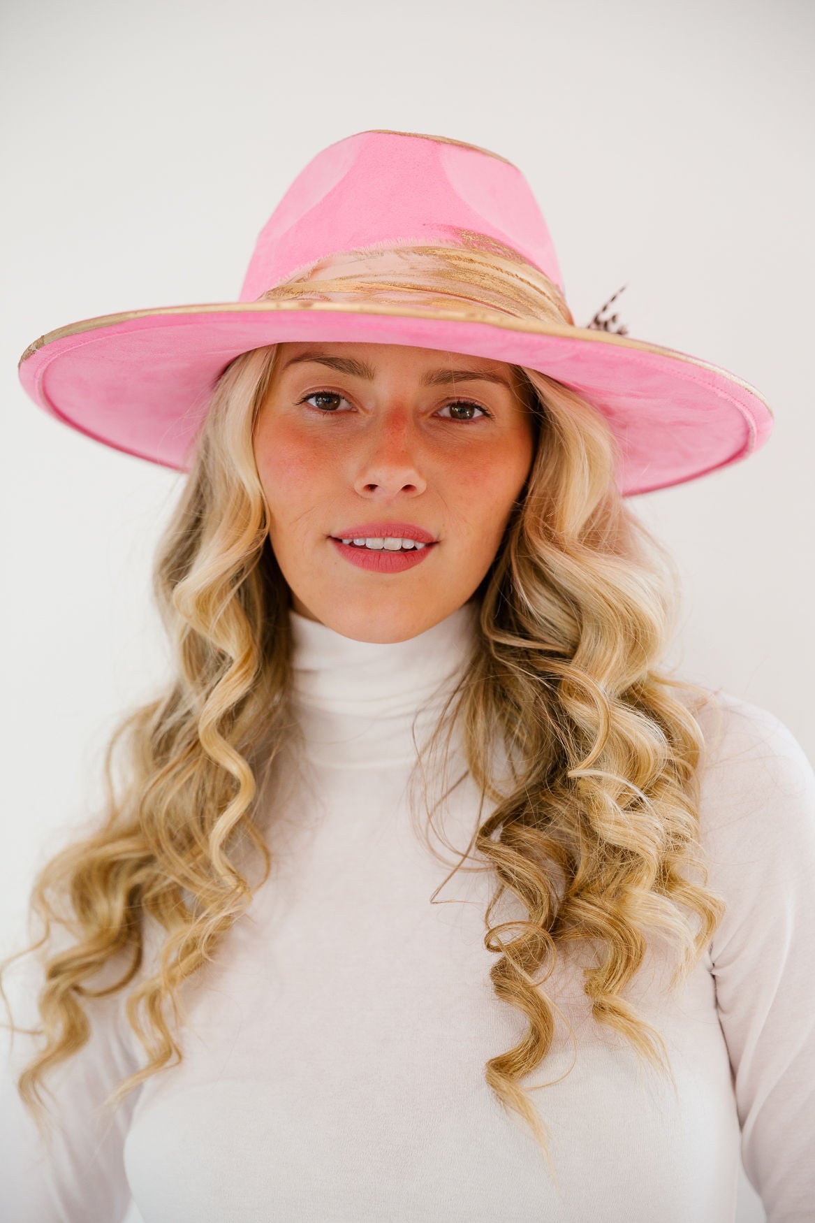 DECK THE HALLS PINK RANCHER HAT RANCHER HAT Judith March