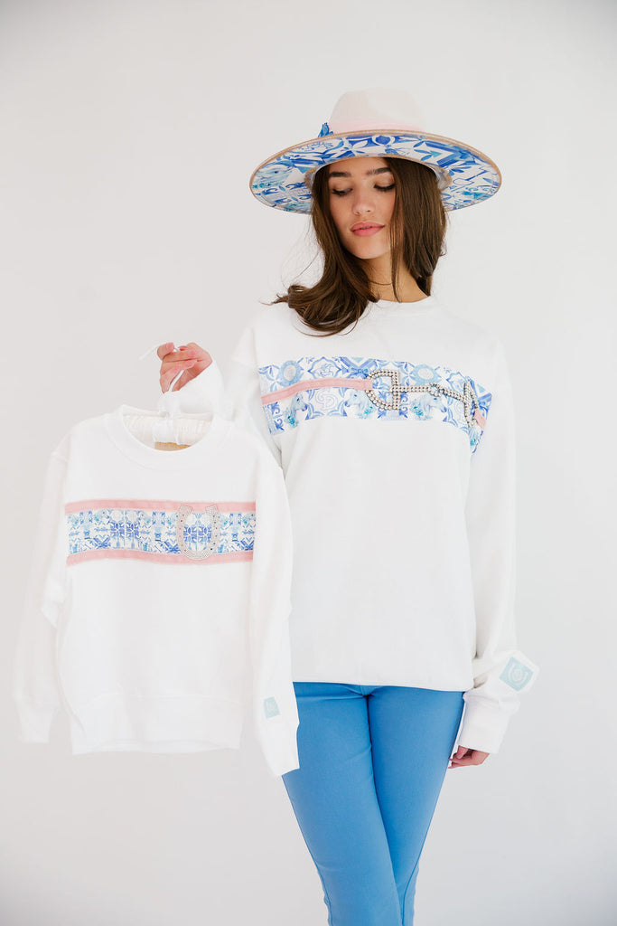 MINI KIDS THRILL OF THE RACE WHITE PULLOVER PULLOVER Judith March