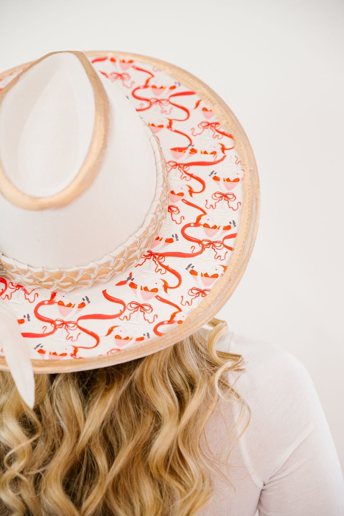 TIPSY SANTA RANCHER HAT RANCHER HAT Judith March