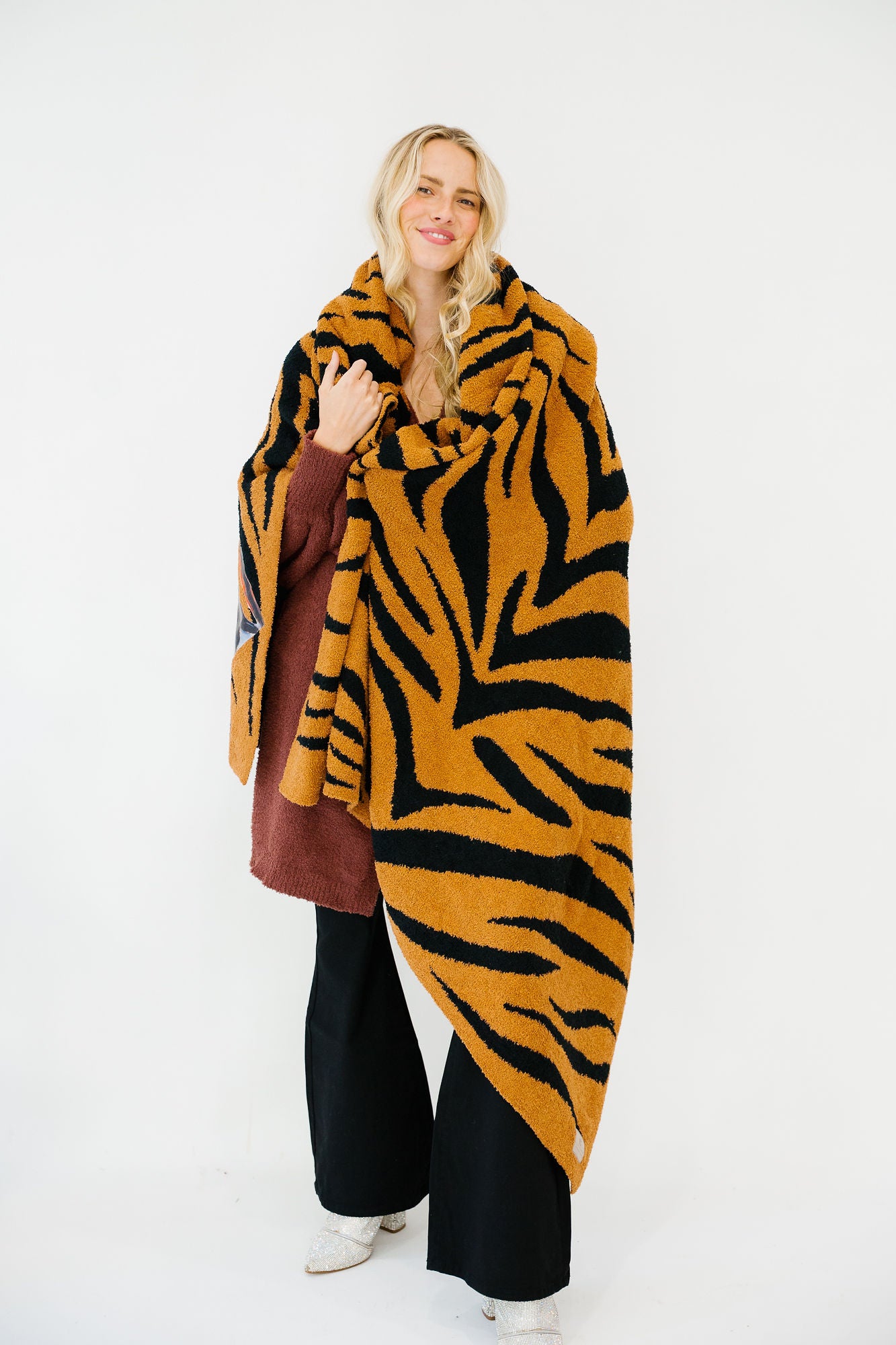 STRIPES & SLOPES BLANKET Blankets Judith March