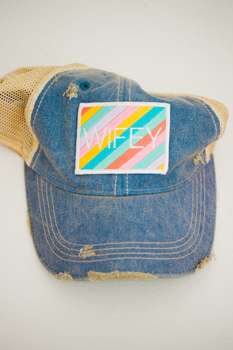 *WIFEY DENIM HAT HAT Judith March