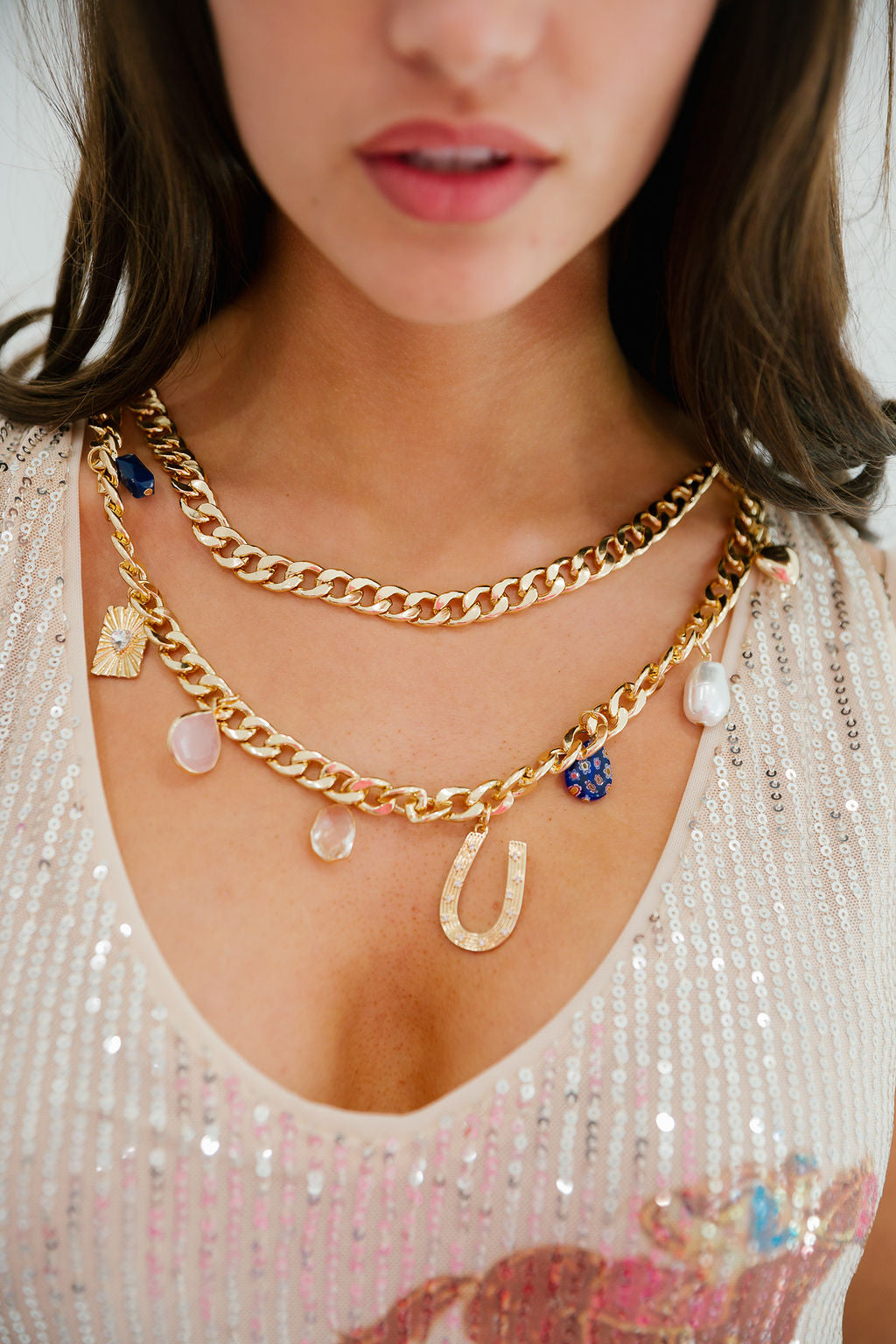 HORSESHOE CHARMS NECKLACE NECKLACE Judith March