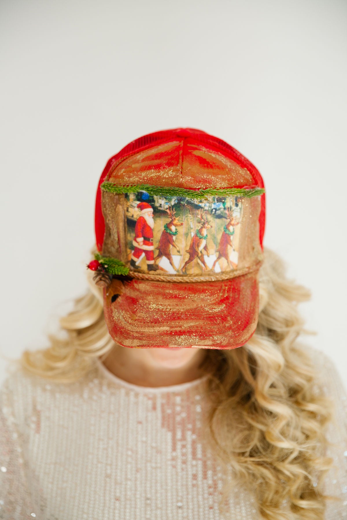 REINDEER ROAD RED TRUCKER HAT TRUCKER HAT Judith March