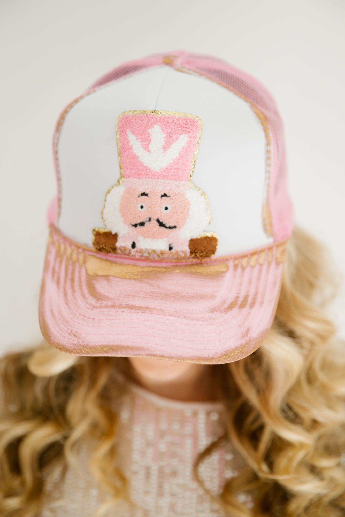 NUTCRACKER PINK TRUCKER HAT TRUCKER HAT Judith March