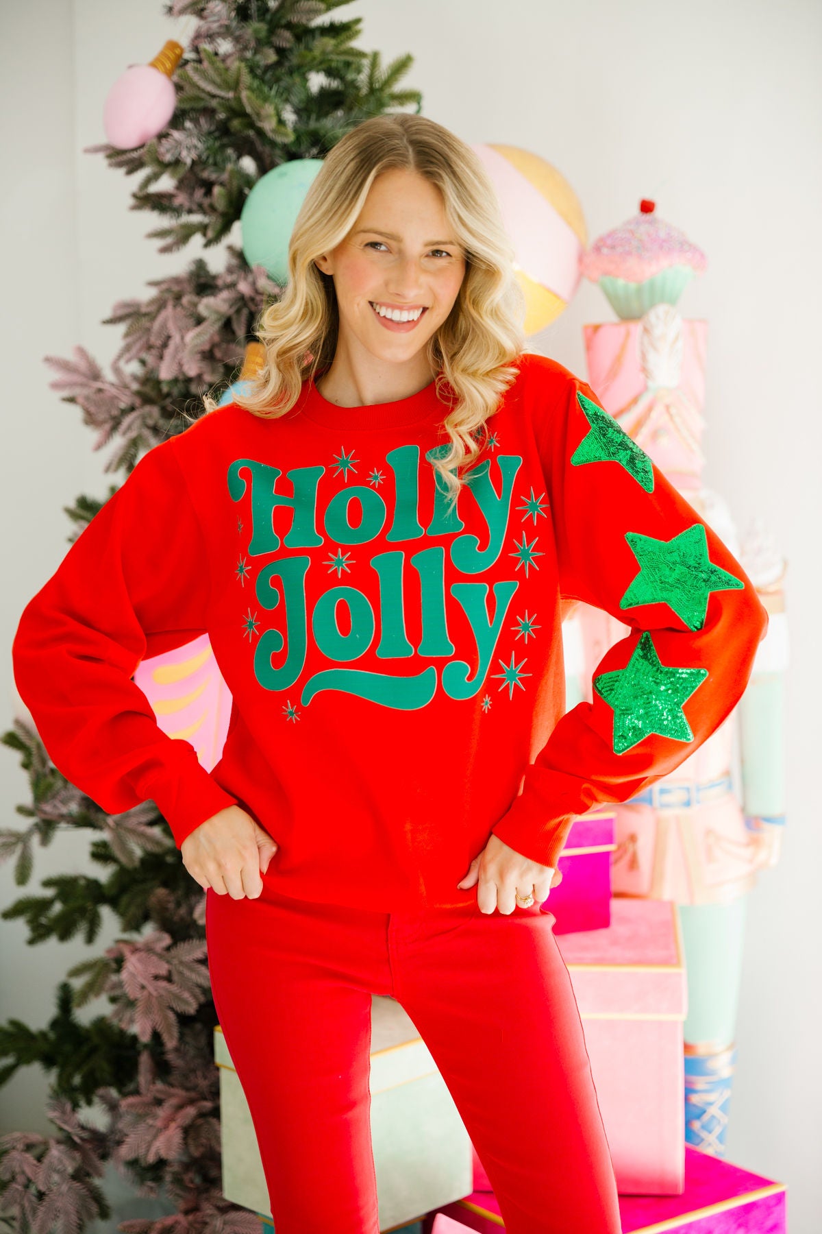 HOLLY JOLLY STAR RED PULLOVER PULLOVER Judith March