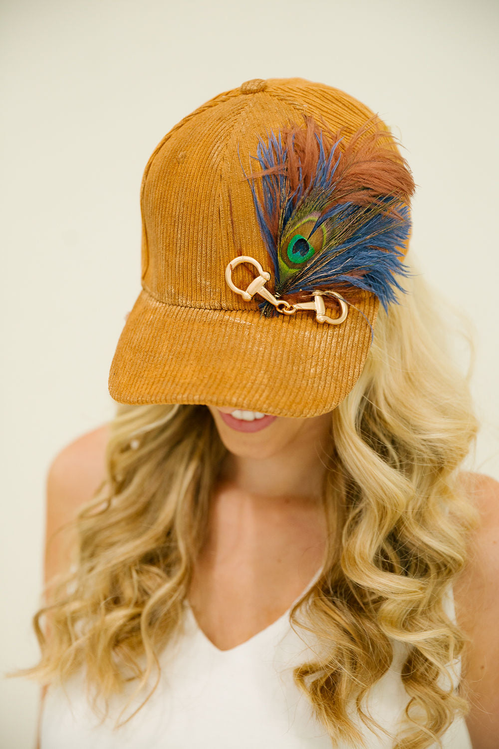 GOLDEN BIT CORDUROY HAT TRUCKER HAT Judith March
