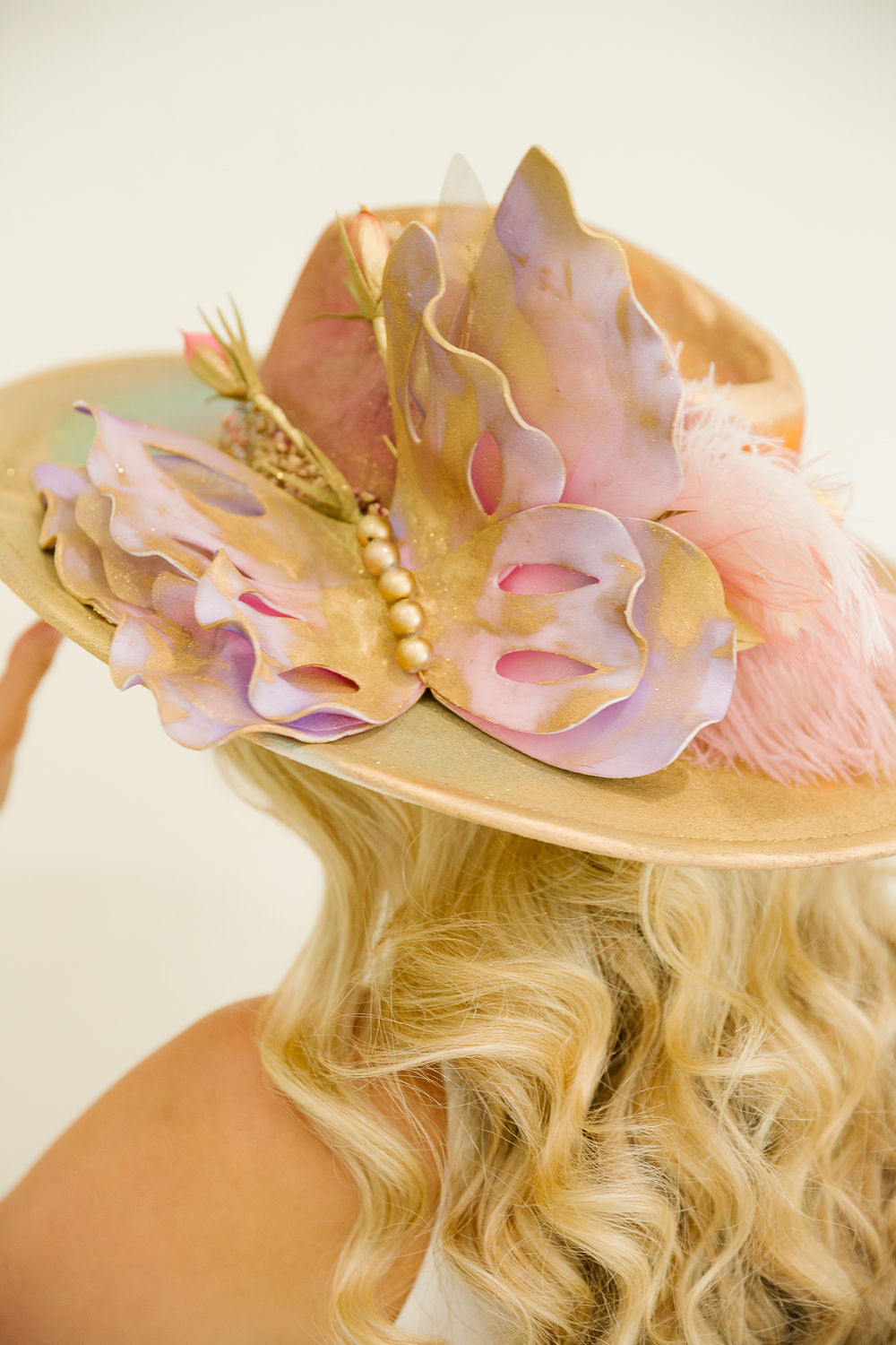CHAMPAGNE FLUTTER RANCHER HAT (ONE OF A KIND) RANCHER HAT Judith March